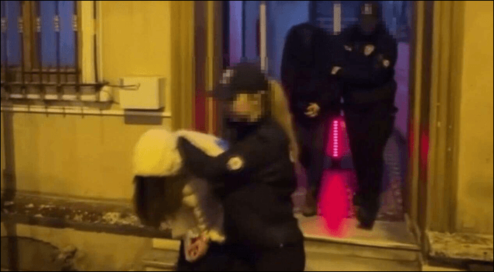 17635468821672984229