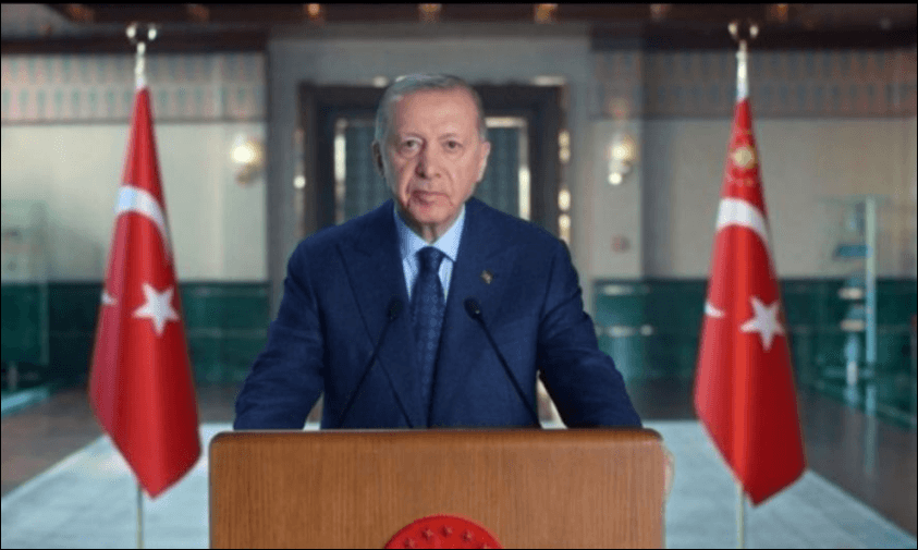 17664280311679328901