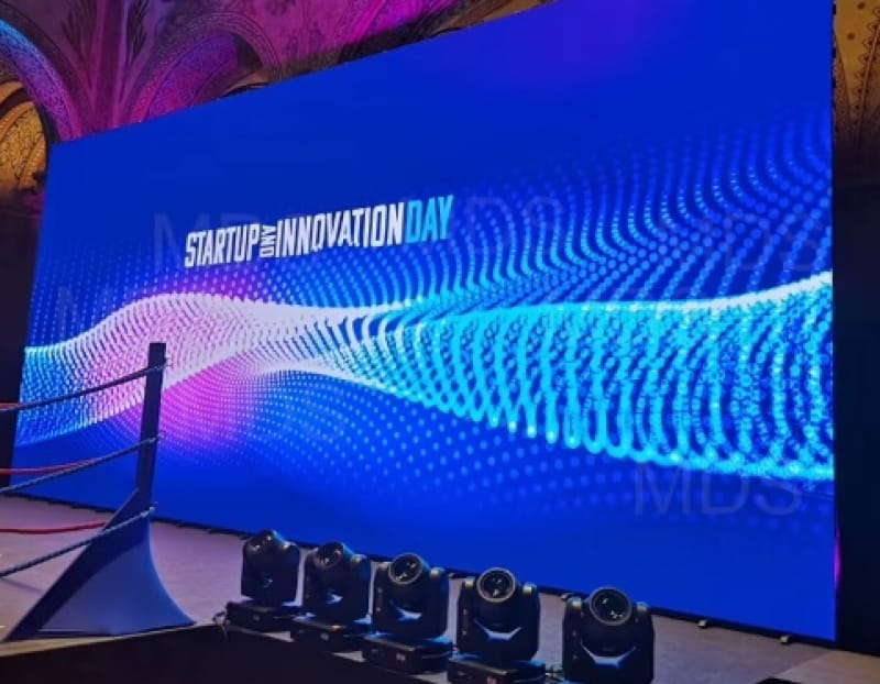 17676297761962599135